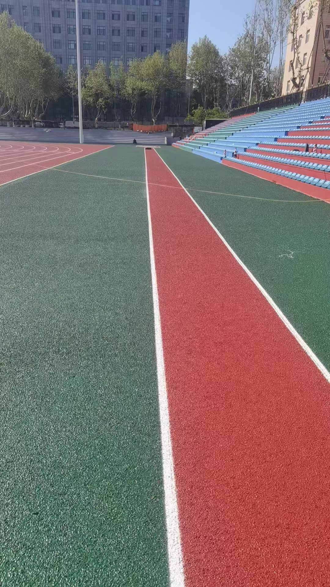 鄂州市塑胶跑道材料透水跑道 - 方案